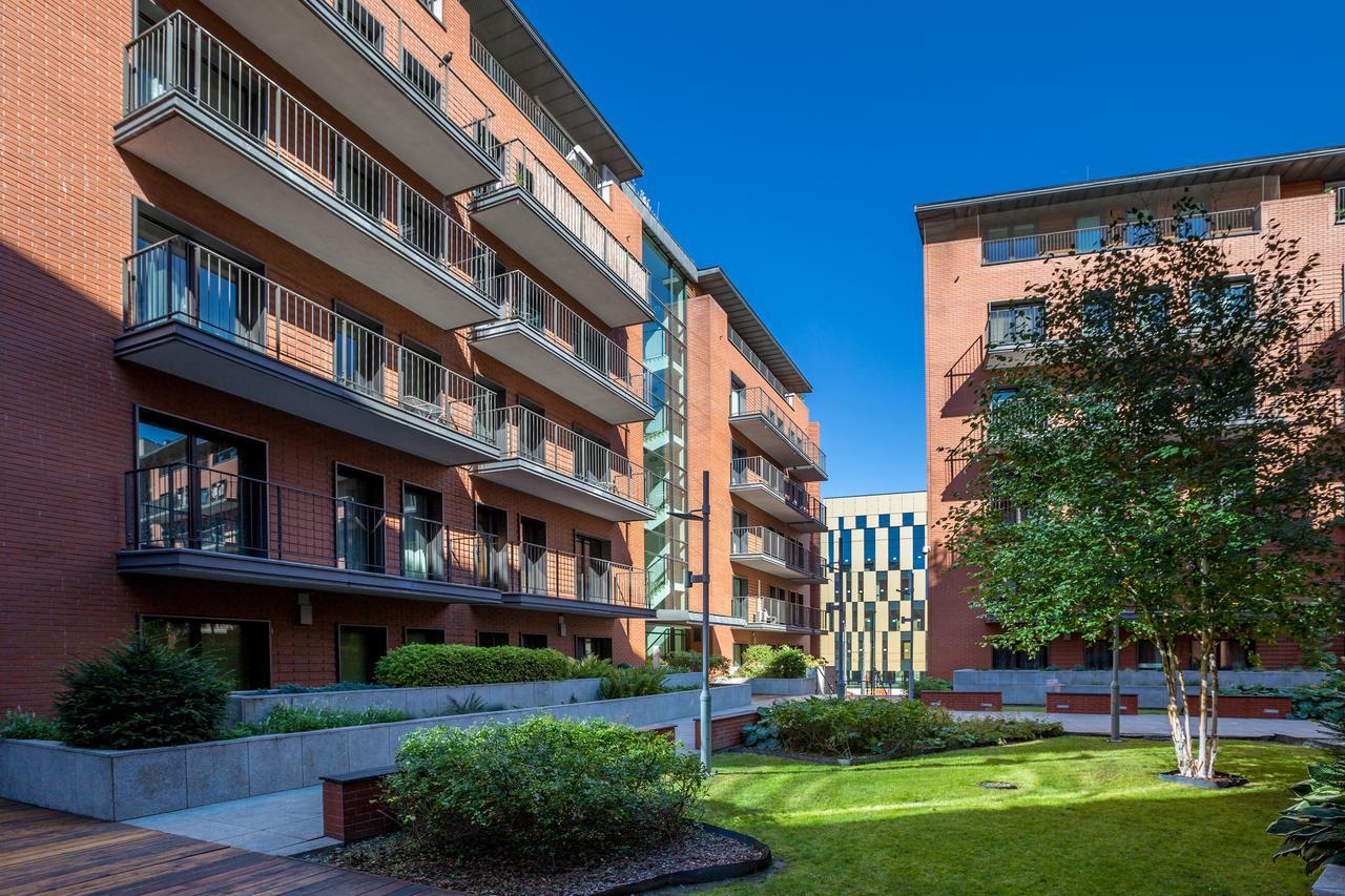Friendhouse Apartments Angel City Kraków Exteriör bild